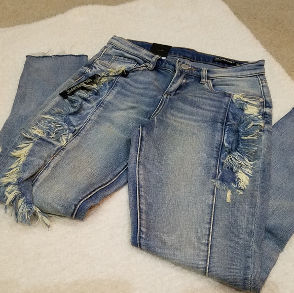 Blank NYC The Bond Good Call Wash High Rise Skinny Sassy Flounce Jeans Sz 26 NWT - Picture 13 of 14